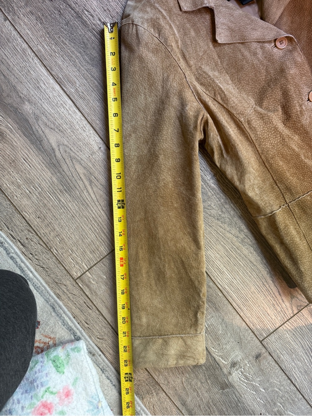 Vintage Brandon Thomas Tan Suede Blazer - Picture 15 of 15